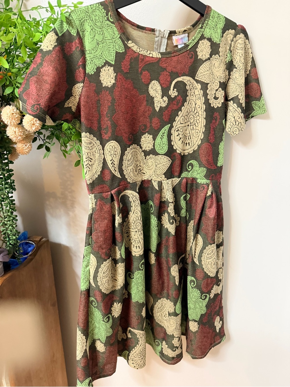 ✨ 3 for $15 sale - LuLaRoe Paisley Floral Pocket Dress in Brown, Green & Cream
